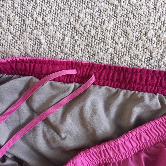 Nike Pink Running Shorts - Picture 3 of 5